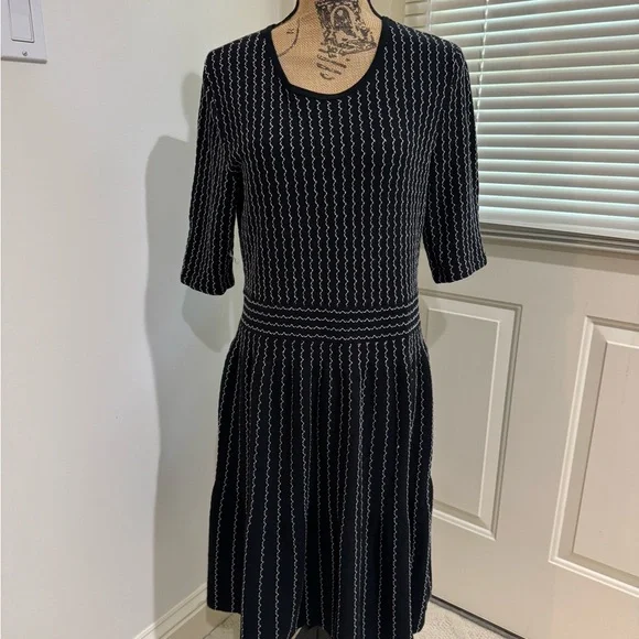 black fit and flare dress with 3 4 sleeves Hourglass 3/4 Sleeve fit & Flare Dress
